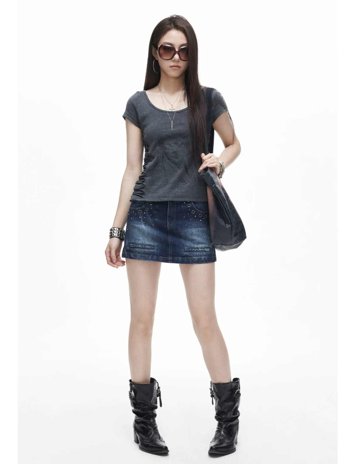 Side Ruched U-Neck Crop Tee