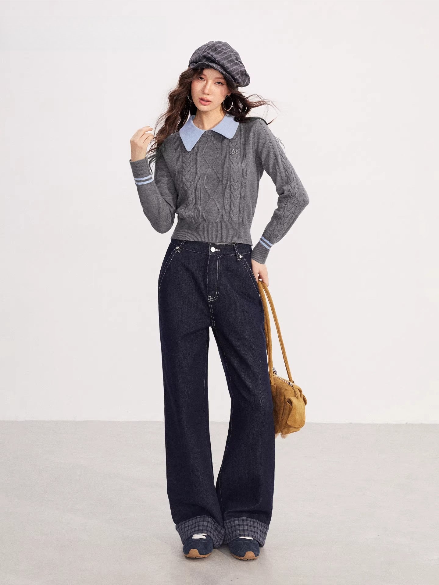 Contrast Collar Cable Knit Sweater