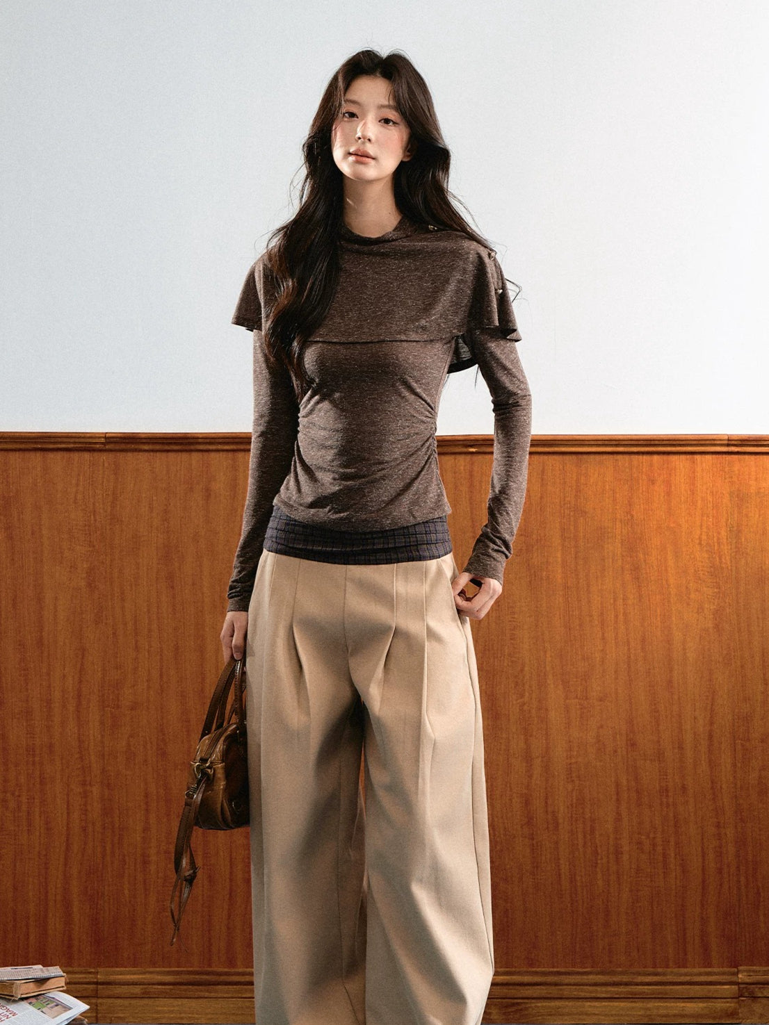 Layered Collar Ruched Knit Top