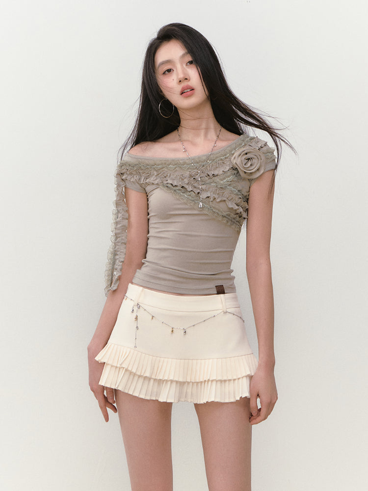 Lace-trimmed Flower Asymmetric T-shirt