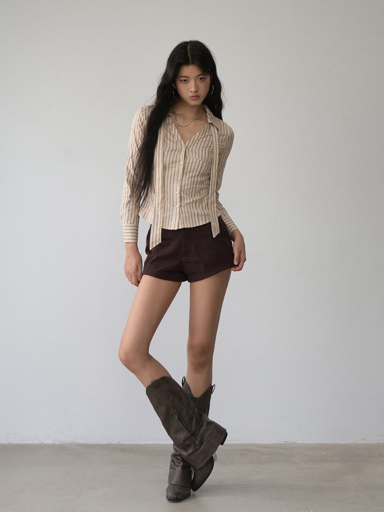 Contrast-colored Collared Waist-cinched Shirt