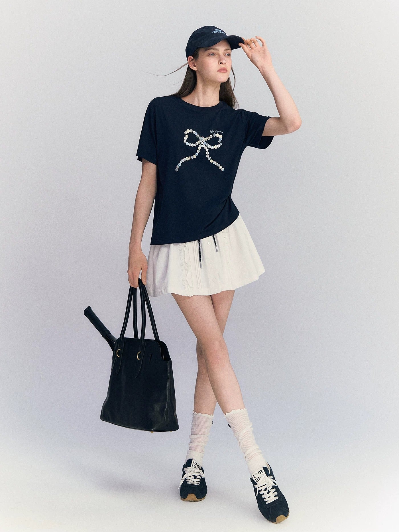 Bow Embroidery T-shirt