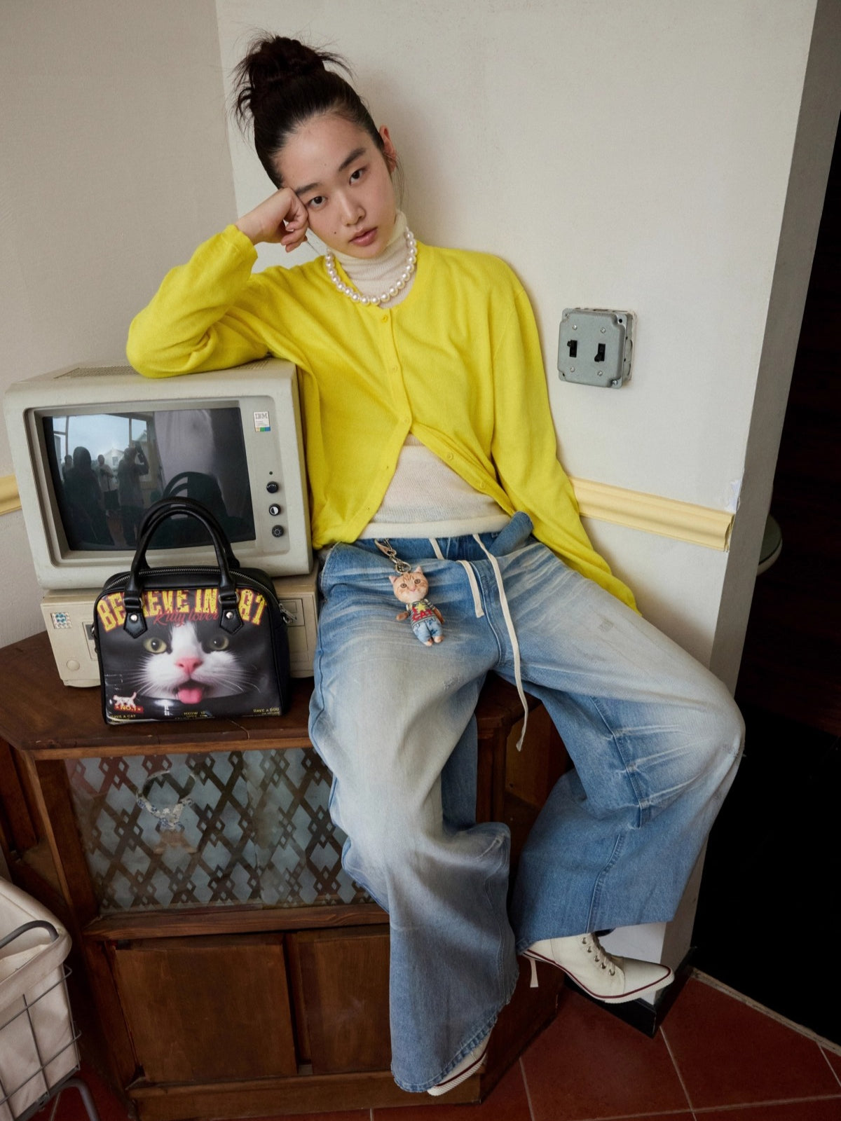 Solid Balloon Hem Wool Cardigan