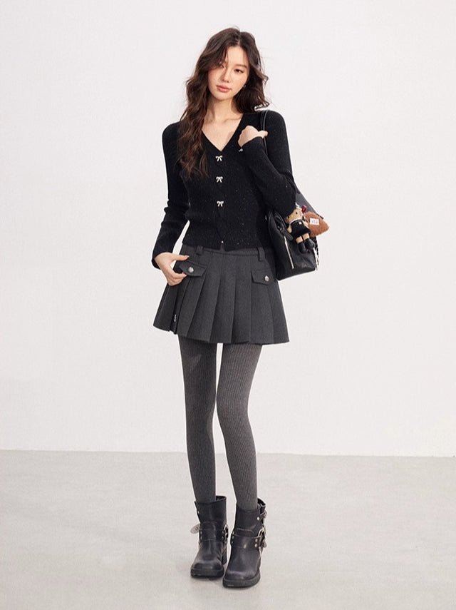 V-neck Shiny Yarn Knit Base Layer