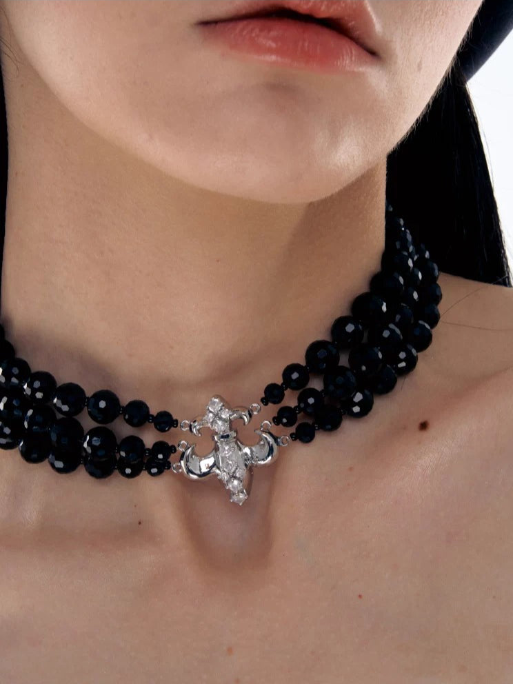 Iris Onyx Choker