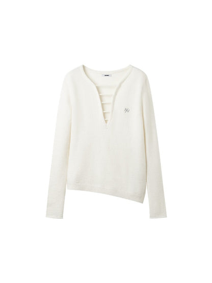Deep-V Asymmetric Hem Knit Top