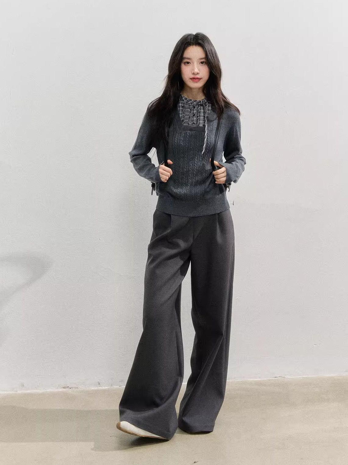 Deep Gray Plaid Waist Straight Pants