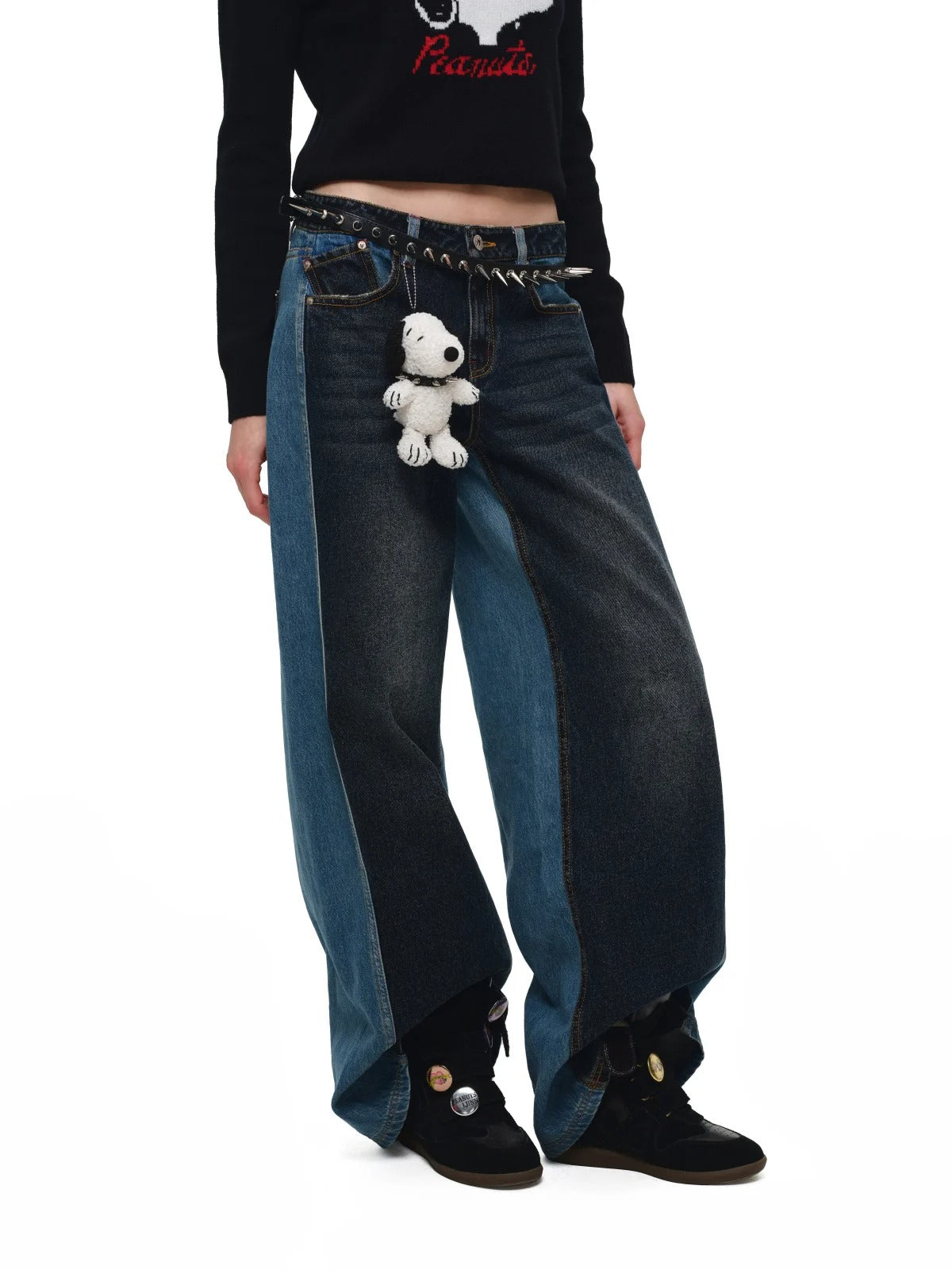 Contrast Embroidered Straight Leg Jeans