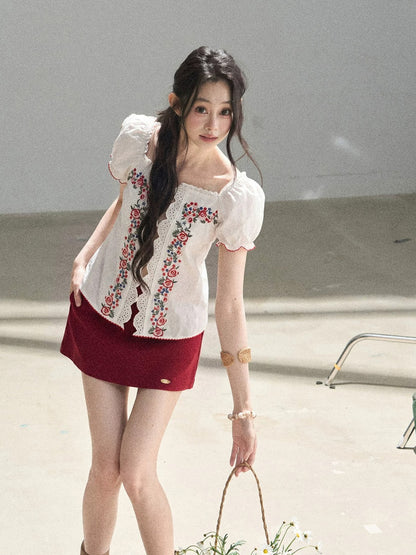 Rose Lace Puff Sleeve Top