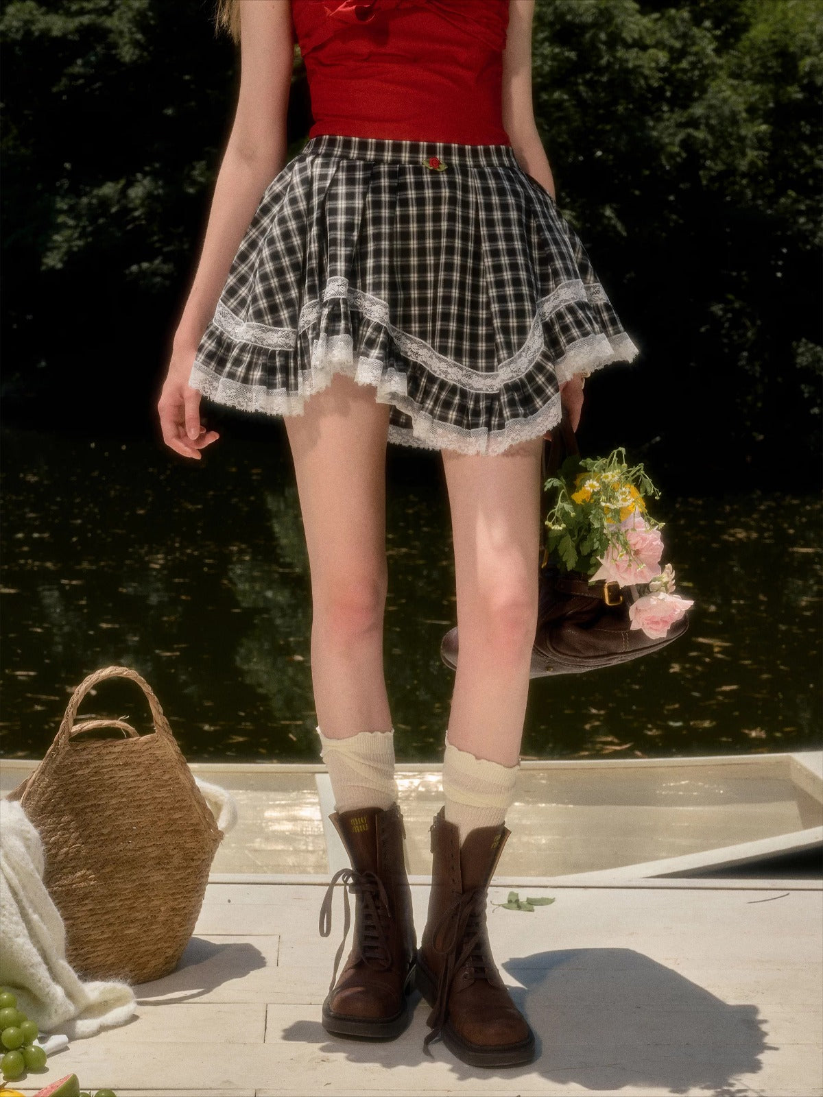 Lace Hem Mini Skirt
