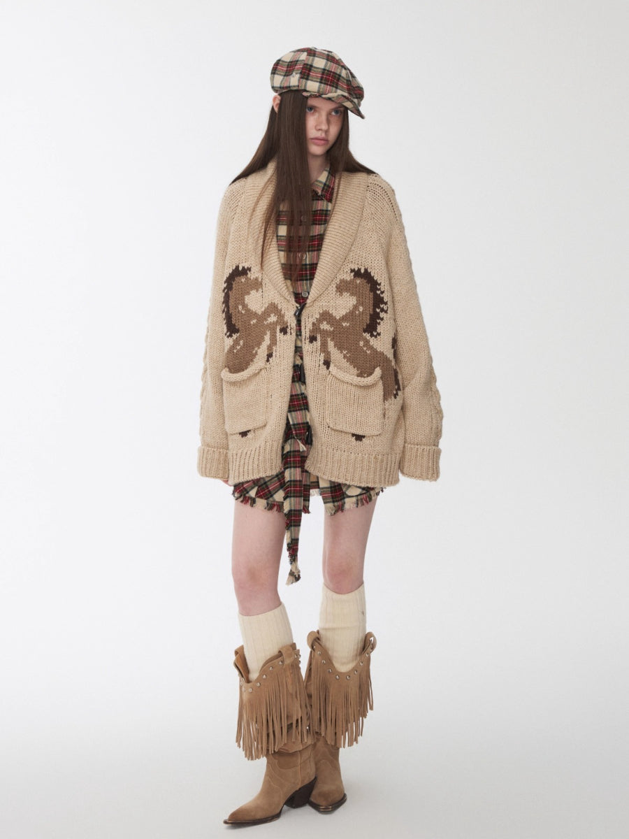Pony Jacquard Horn-Button Chunky Cardigan