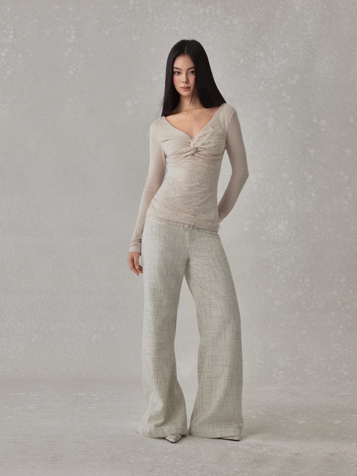 Lace Twist Long Sleeve Top