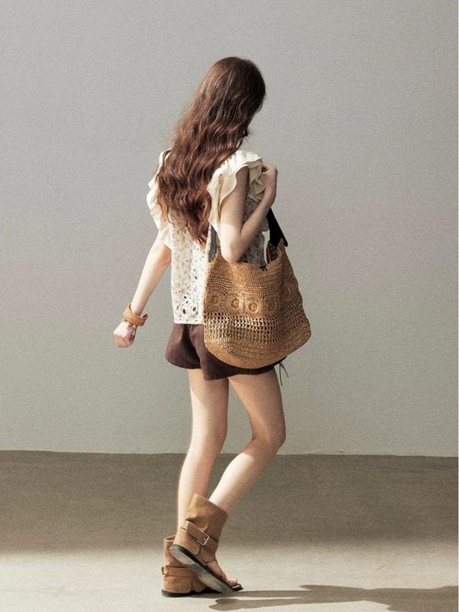 Floral Embroidered Puff Sleeve Top