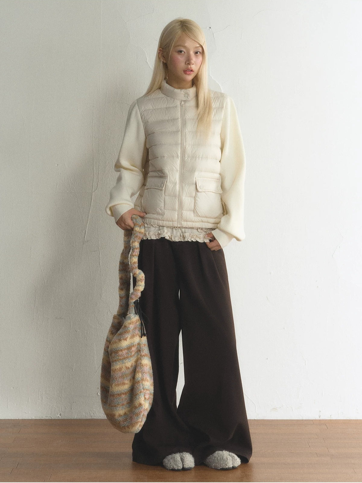 Stand Collar Knit Sleeve Down Jacket