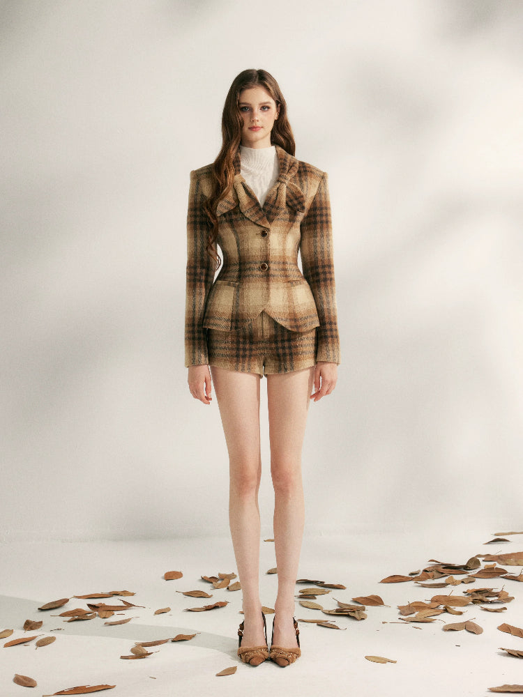 Vintage Shoulder-Pad Waist-Cinching Blazer &amp; Shorts Set