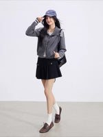 Gray Contrast Collar Knit Sweater