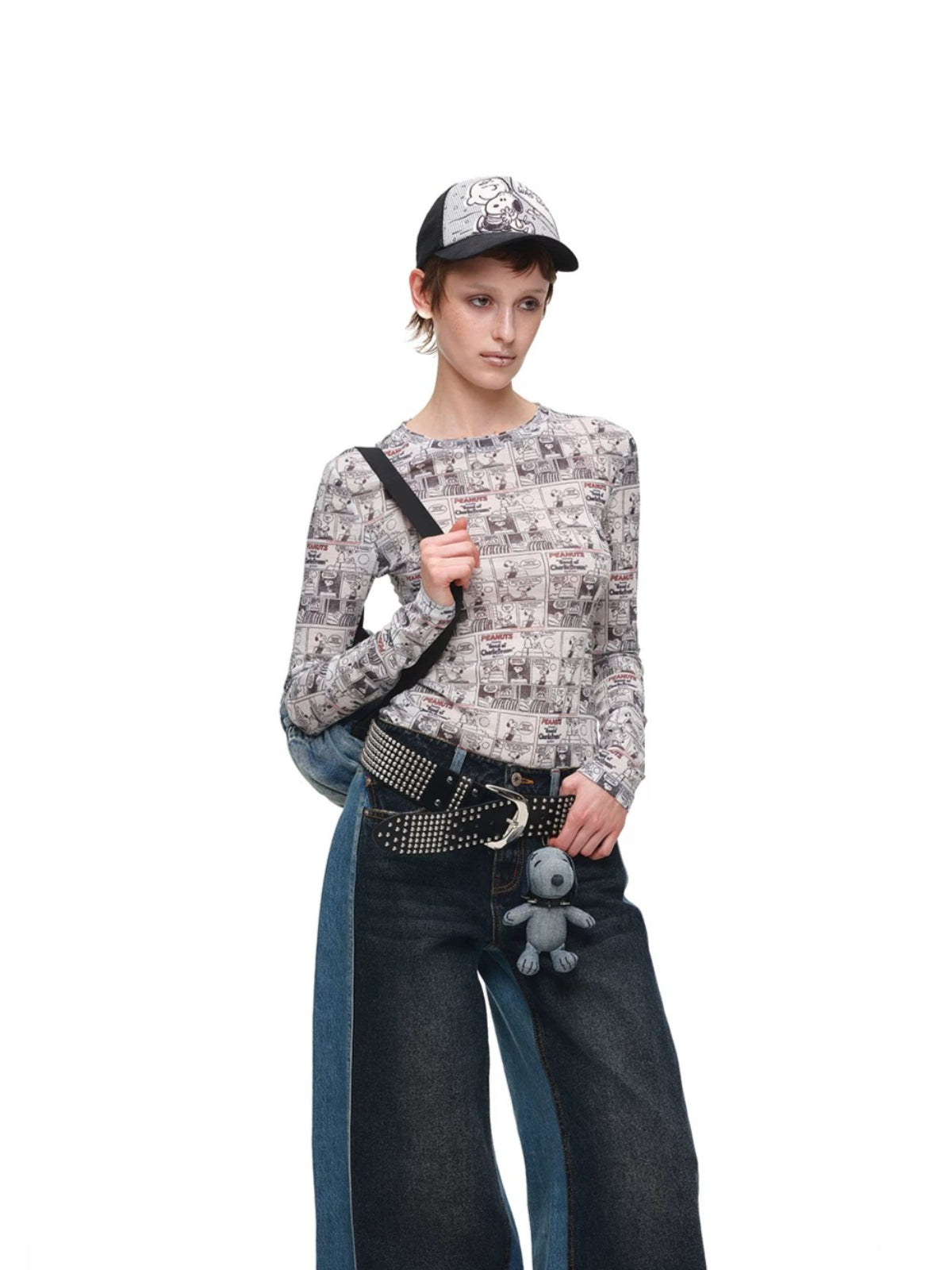 Vintage Newspaper Slim Knit Top