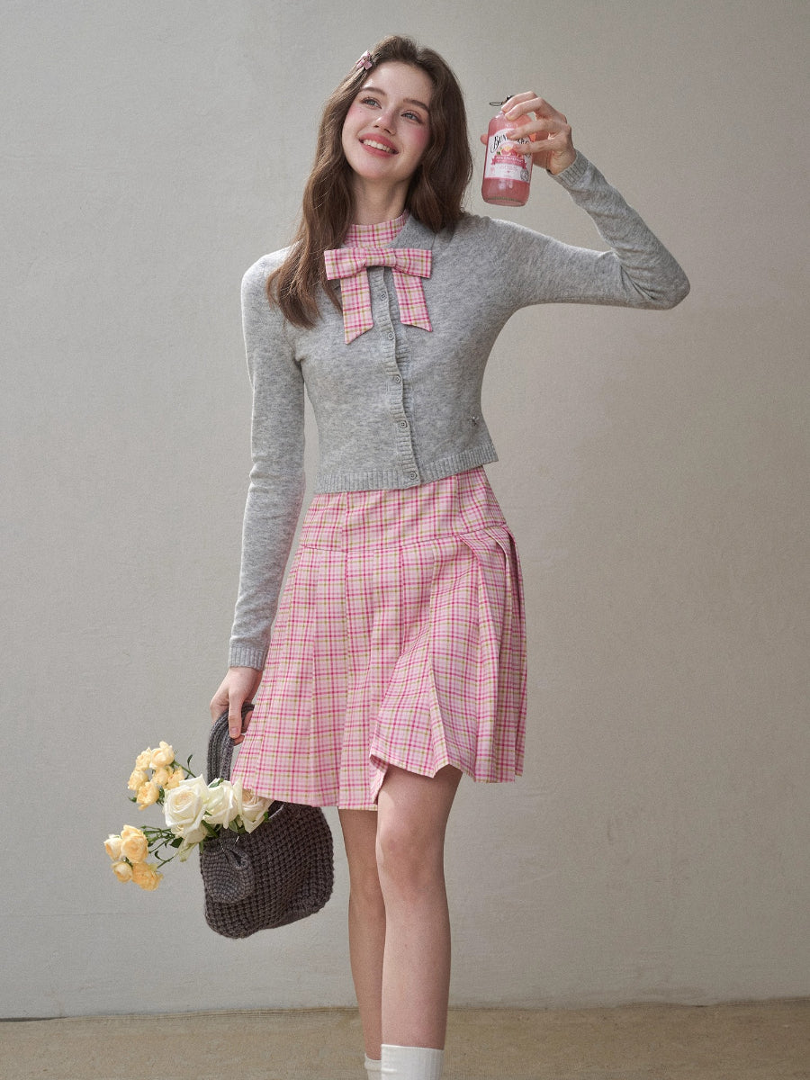 Silky Wool Cropped Cardigan