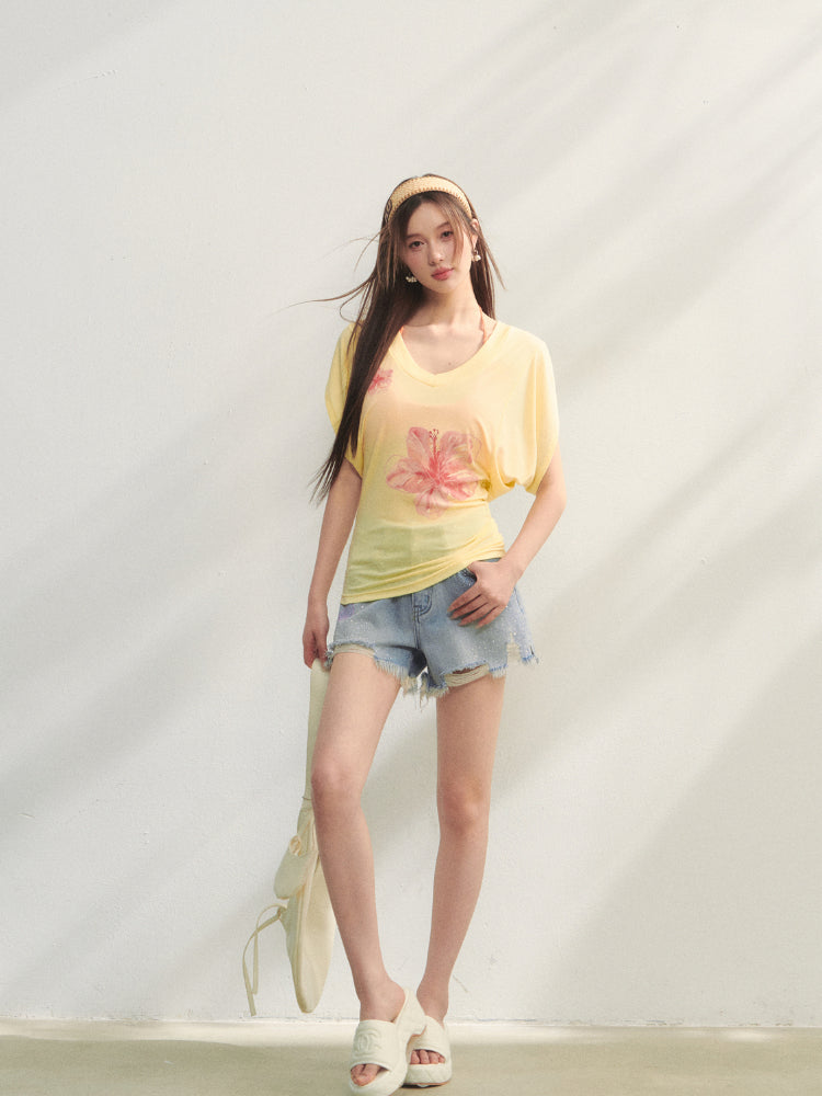 Floral V-Neck Bat-Sleeve T-Shirt