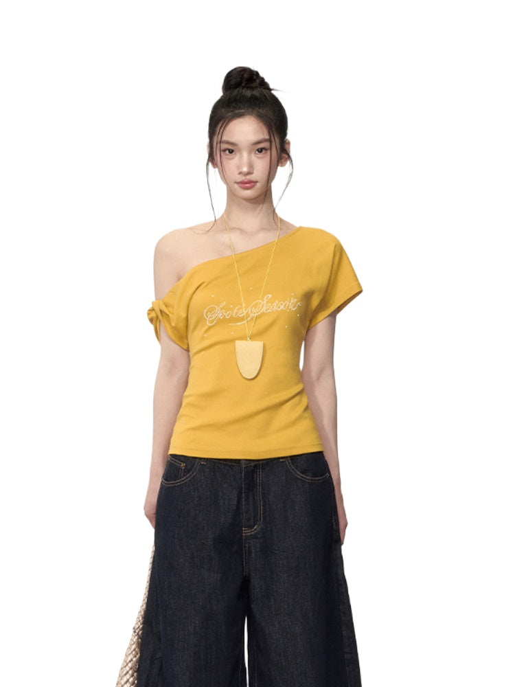 Pearl Waist - Cinching Off-Shoulder T-shirt