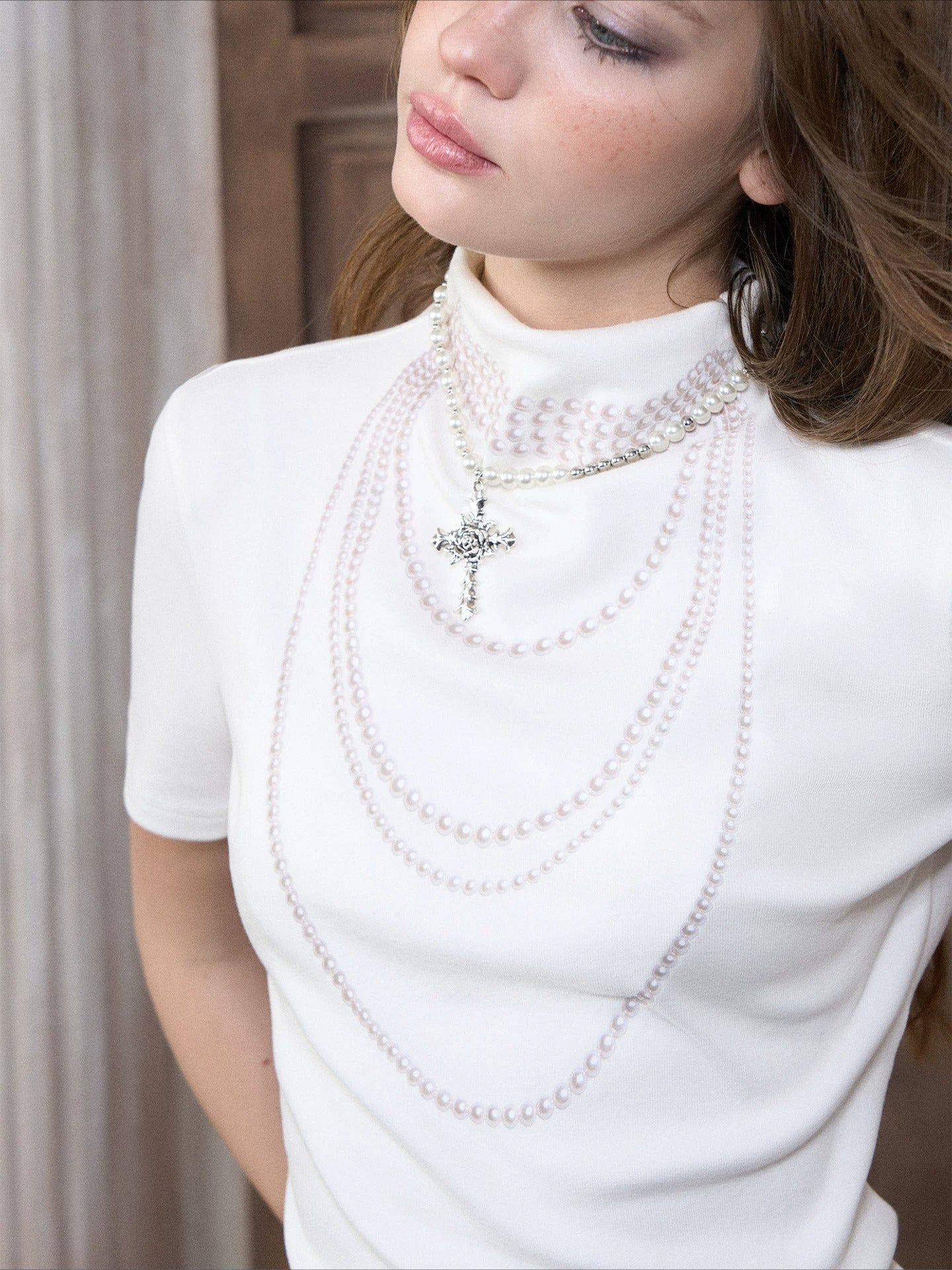 Pearl Necklace Print Knit Top