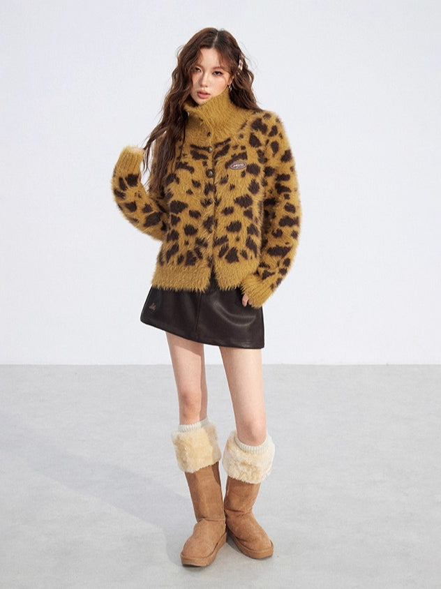 Fuzzy Leopard Collar Sweater