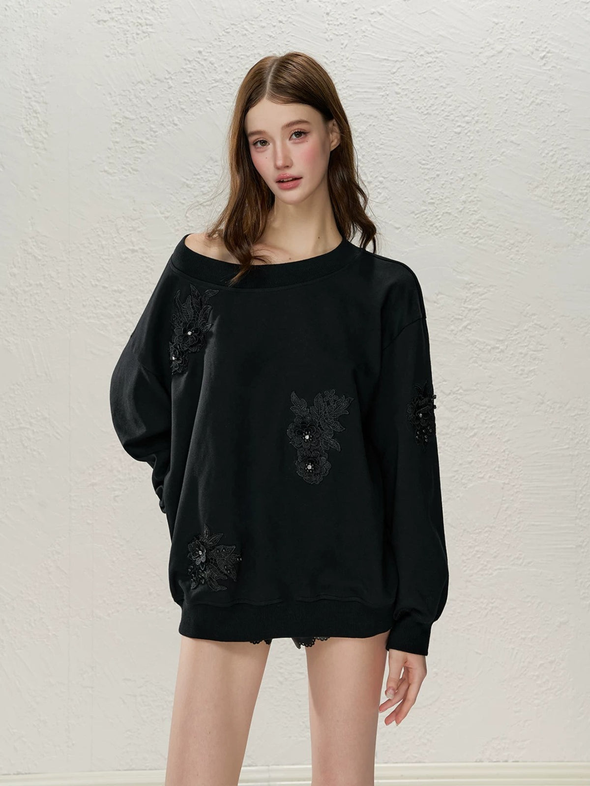 Asymmetric Shoulder Oversized Sweatshirt