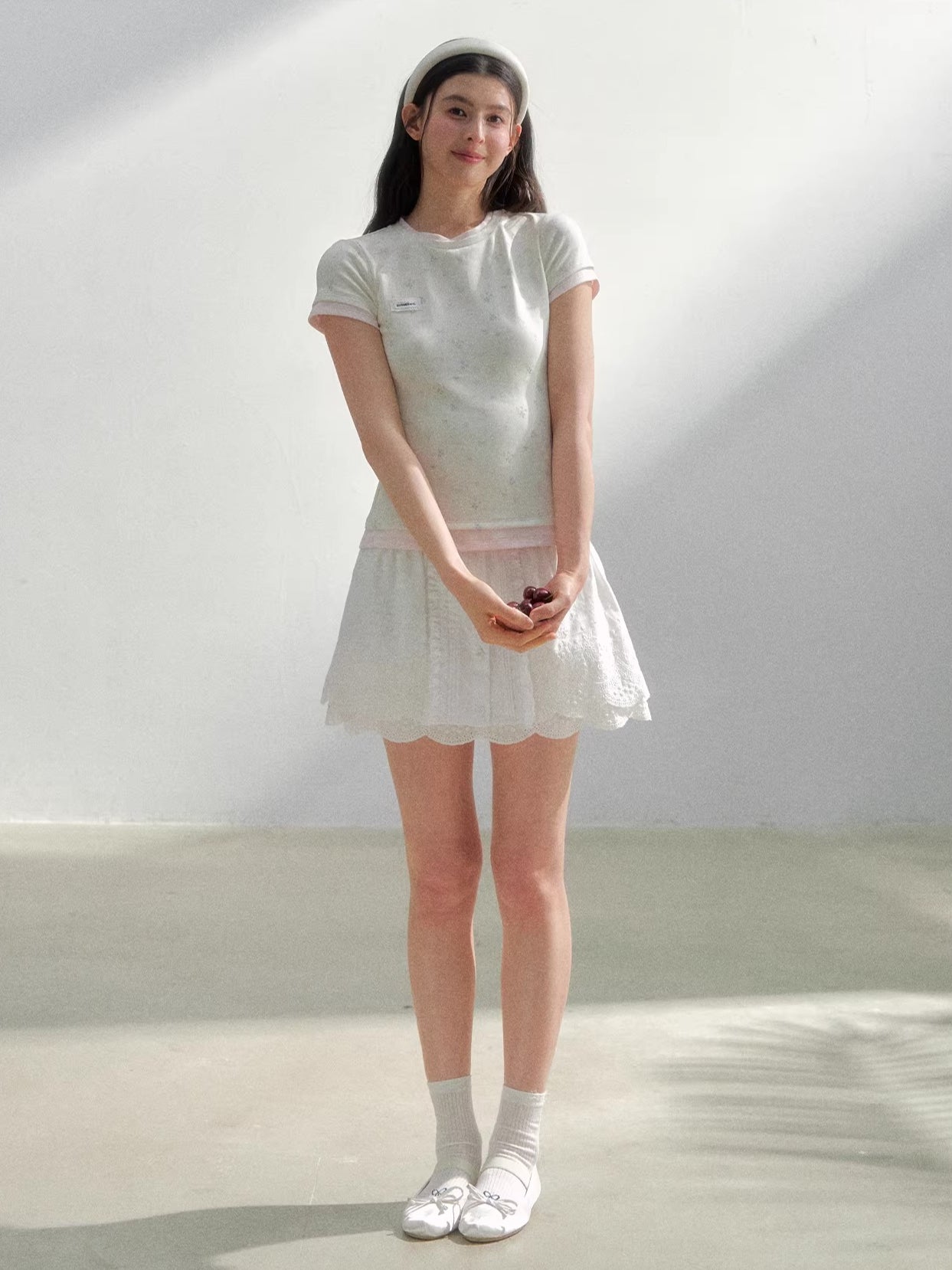 Contrast Slim Tee
