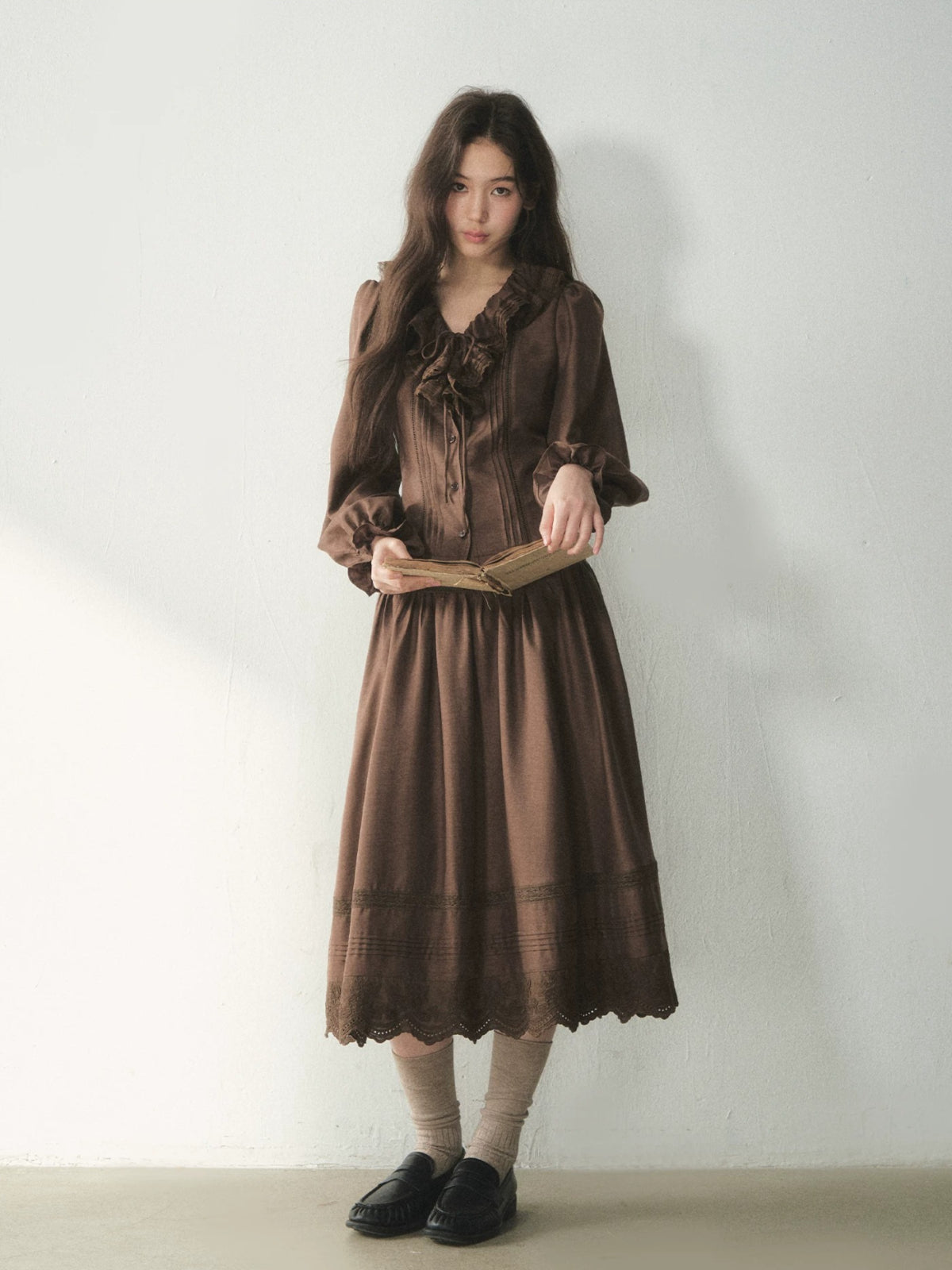 Vintage Ruffle Lace Shirt &amp; Skirt Set