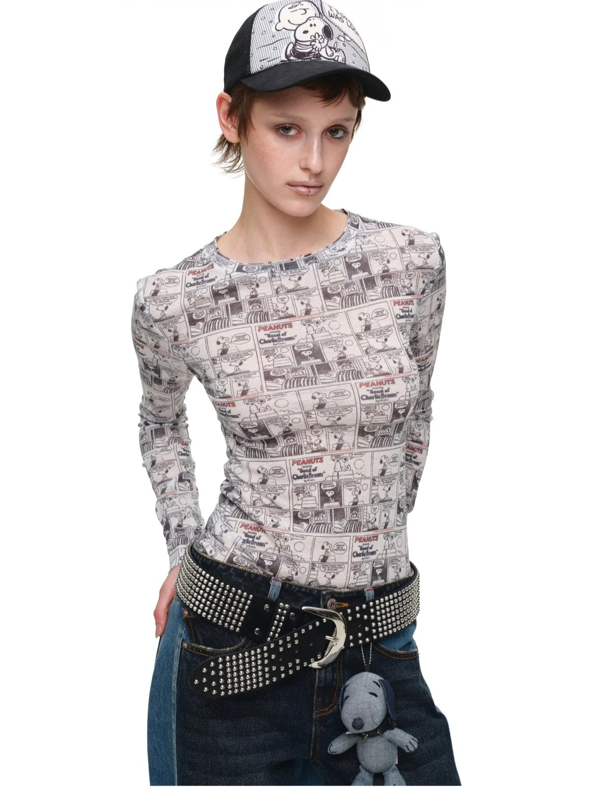 Vintage Newspaper Slim Knit Top