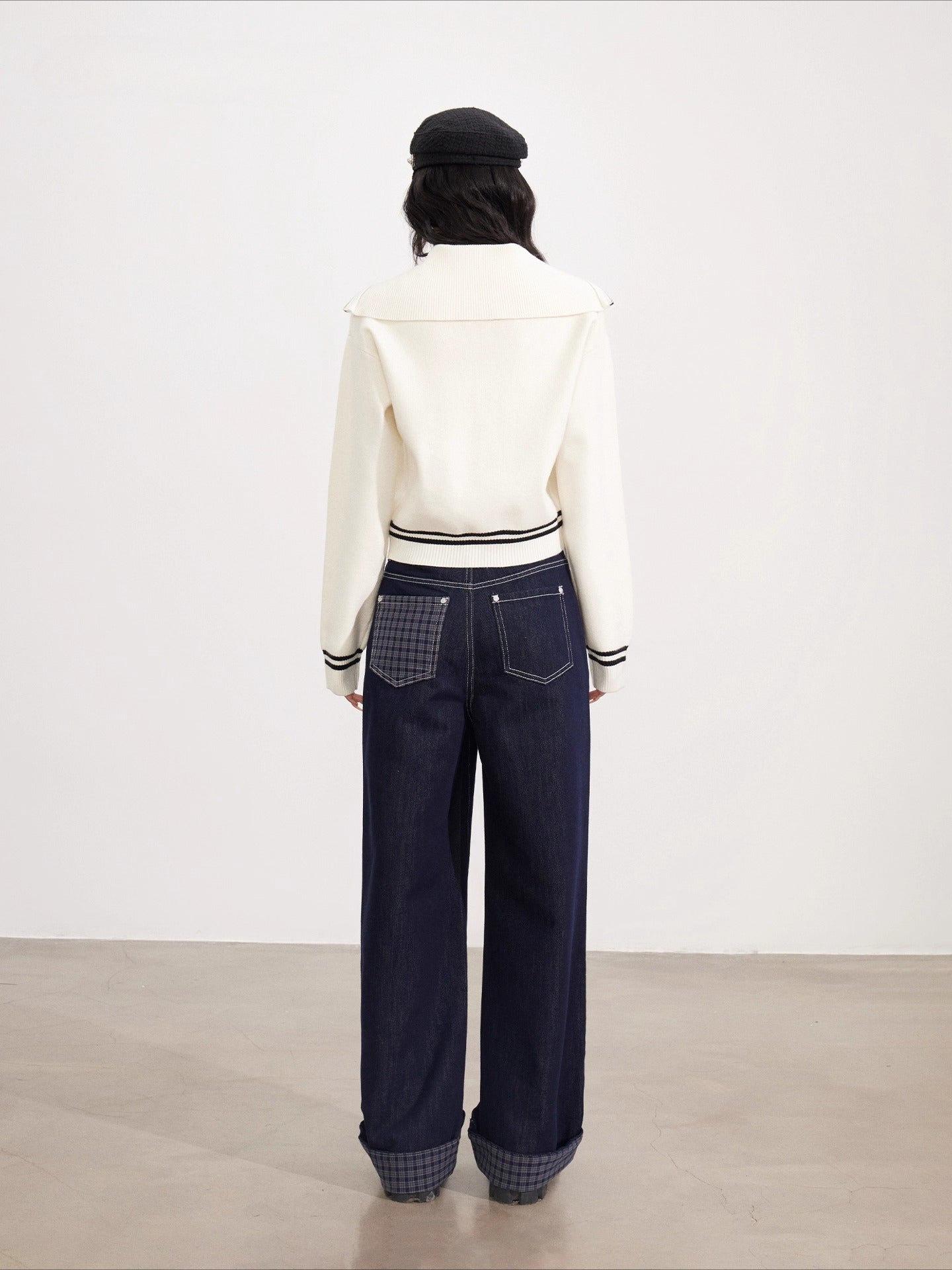 Off-white Contrast Knit Cardigan