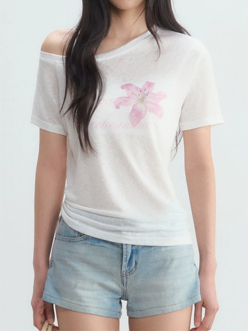 Floral One-Shoulder T-shirt