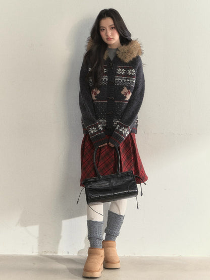 Fair Isle Dog Fur-Collar Cardigan