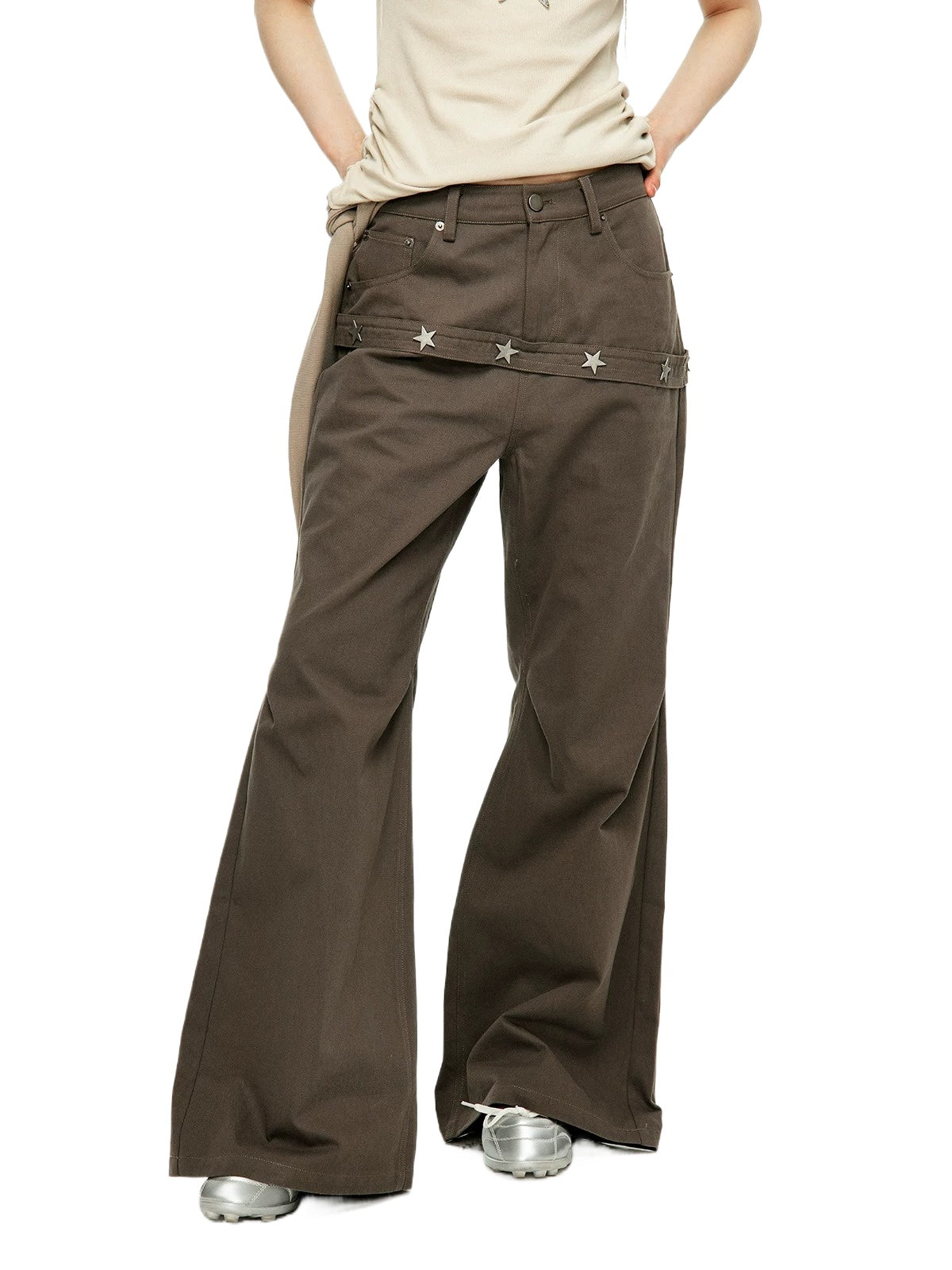 Star Rivet Pleated Flare Pants
