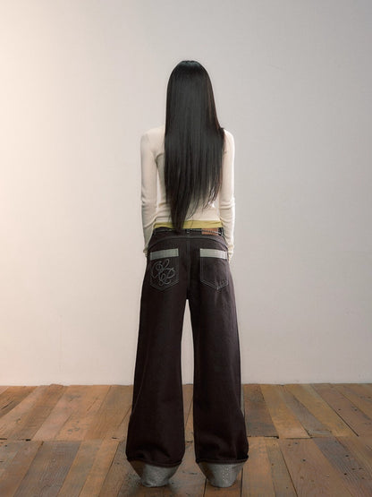 Contrast V-Neck Knit Top