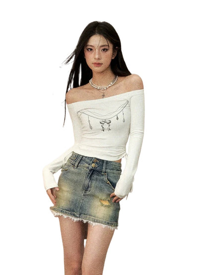 Black &amp; Cream One-shoulder Pearl Chain Printed Blouse