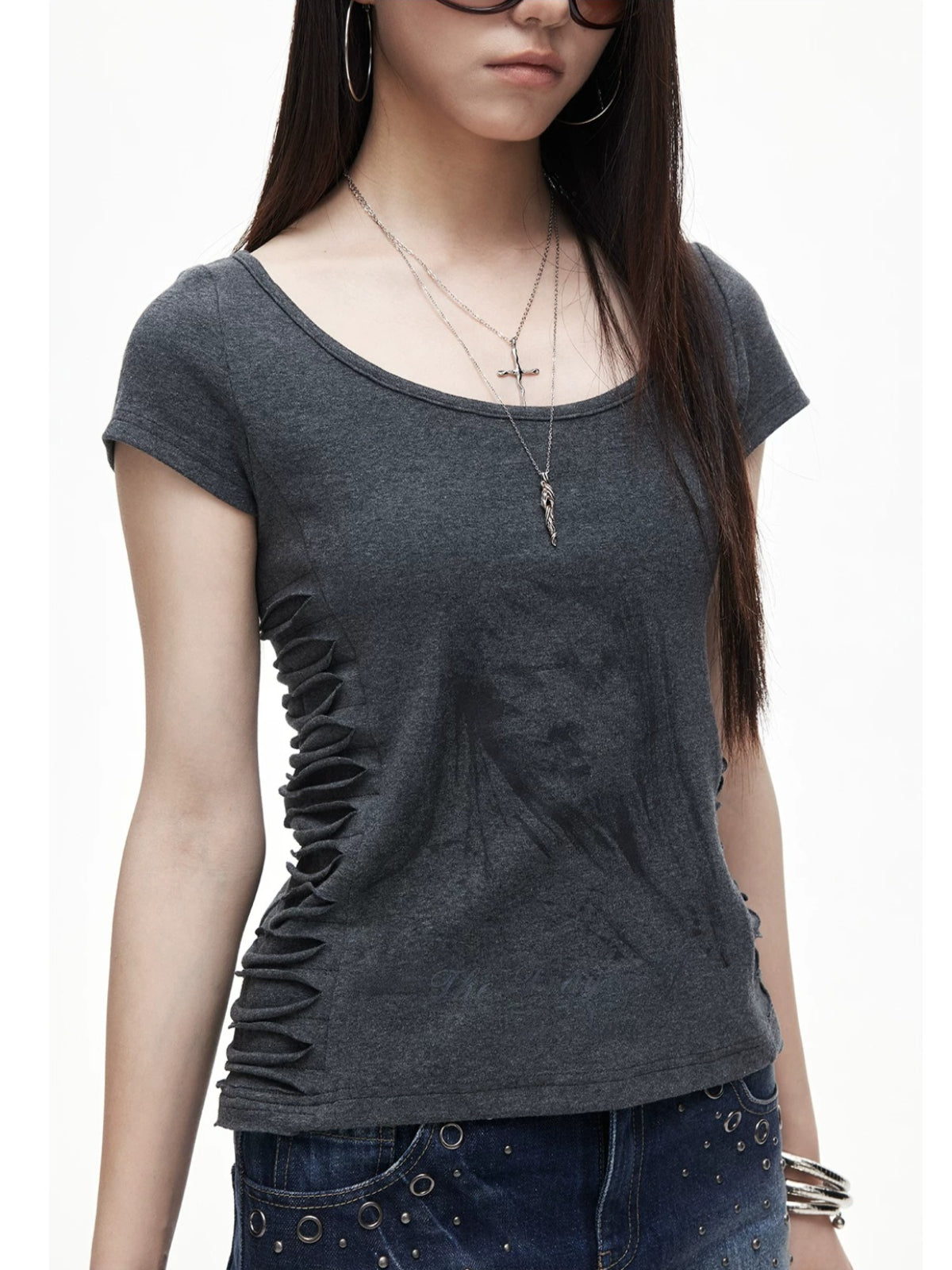 Side Ruched U-Neck Crop Tee