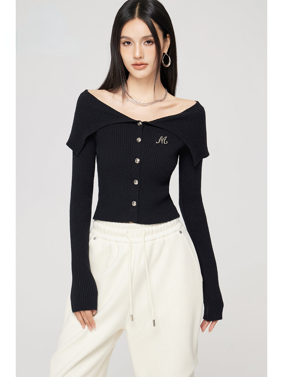 Black &amp; Off-white Turn-down Collar Sweater