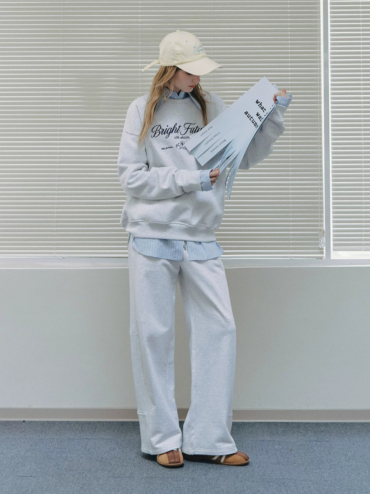 Minimal Drawstring Straight Leg Sweatpants