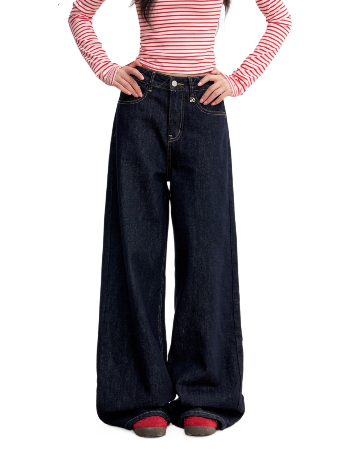 Contrast Pocket Straight Leg Jeans