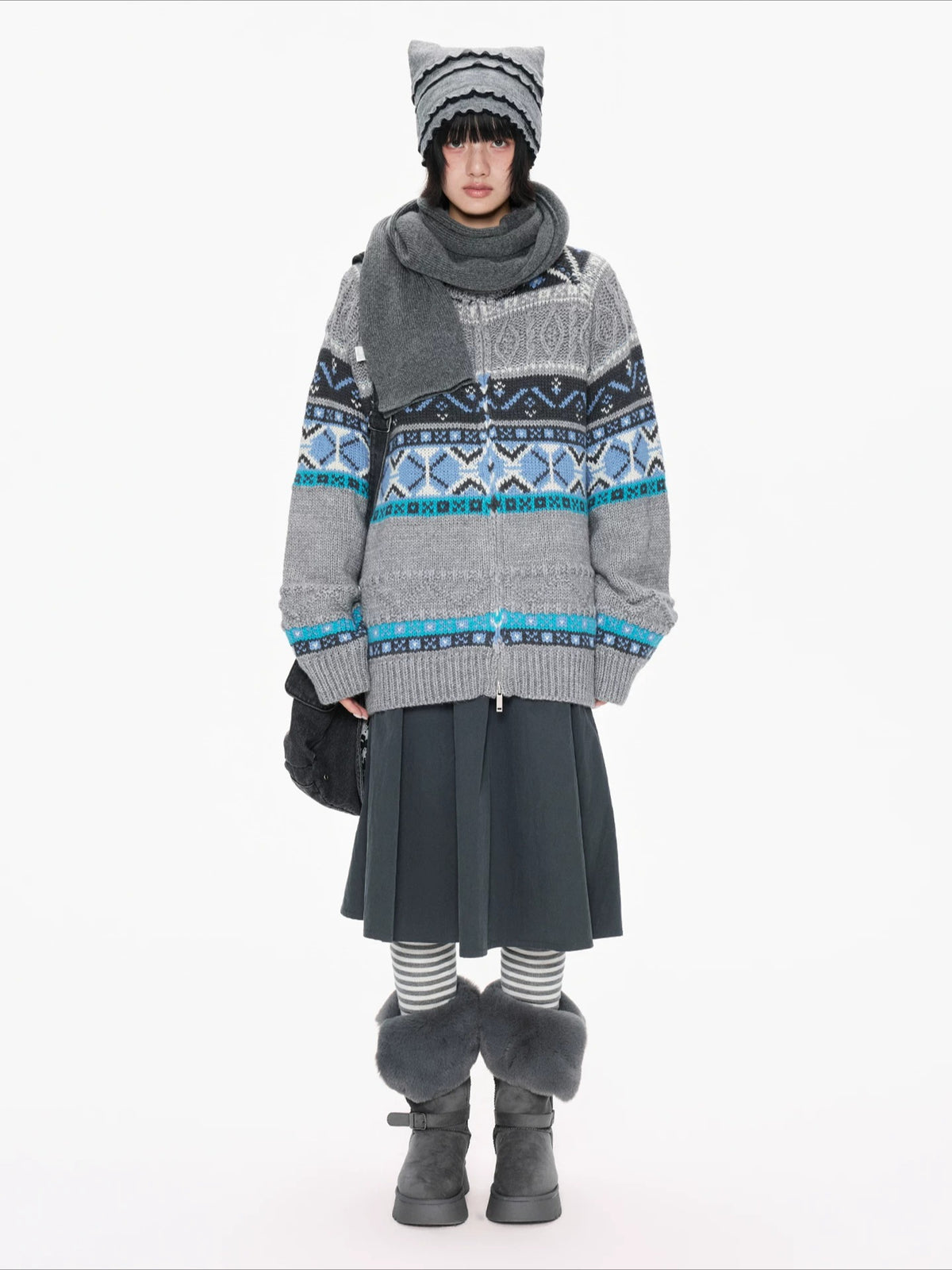 Contrast Stand Collar Knit Cardigan