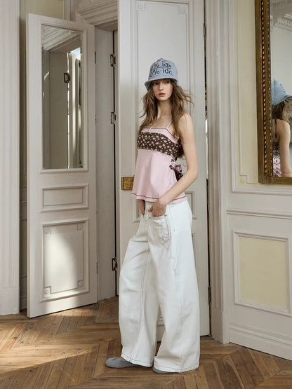 Embroidered Curved Wide-Leg Jeans