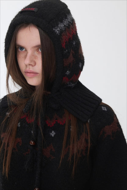 Fair Isle Pony Jacquard Chunky Knit Sweater