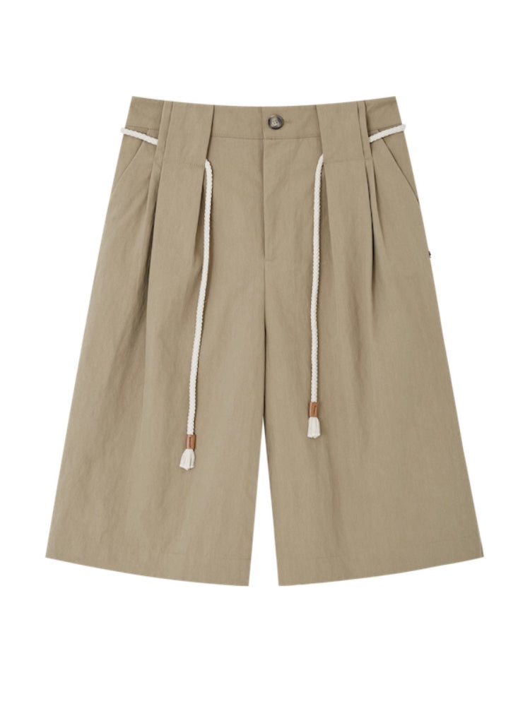 Khaki Simple 3D Pleated Shorts