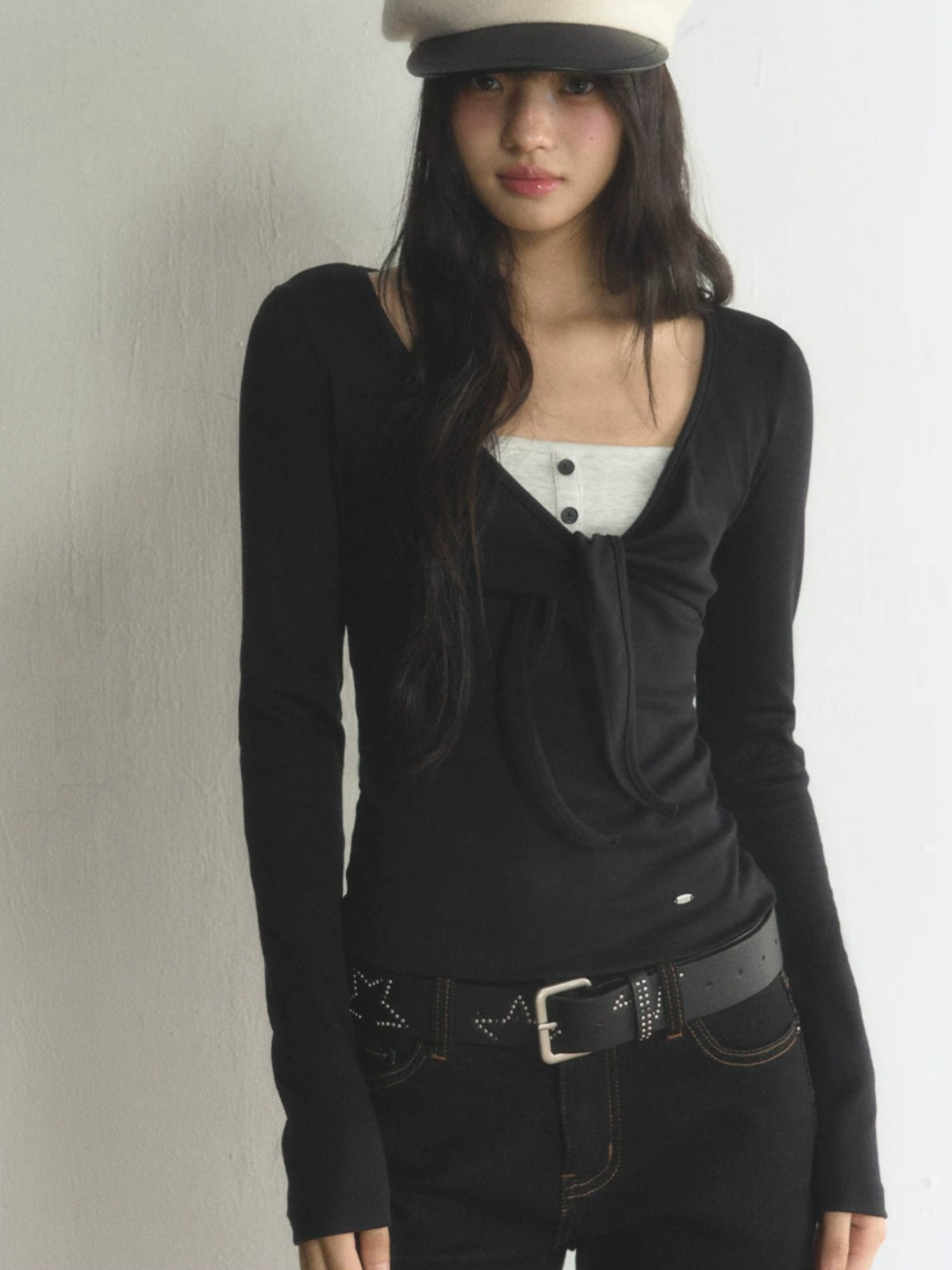 Contrast Bow V-Neck Layered T-Shirt