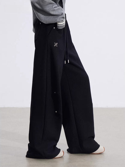 Curved Drape Wide-Leg Pants