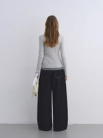 Lace Pocket Washed Curved Denim Jeans
