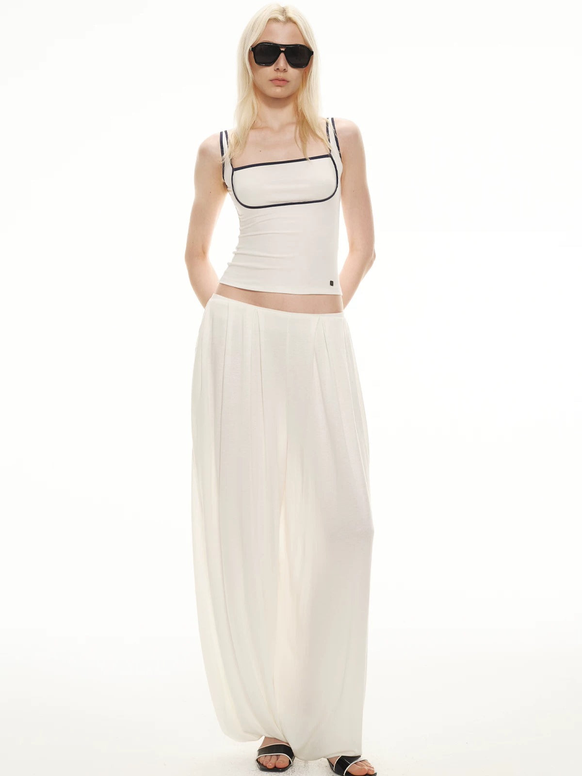 Faux Layered Square Tank