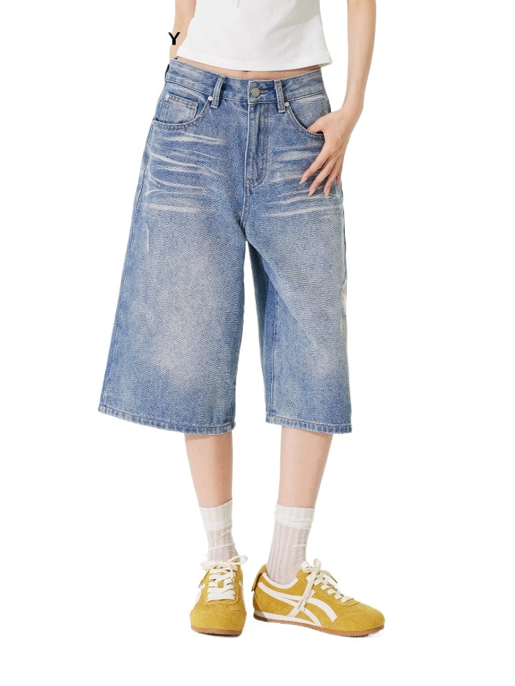 Ripped Capri Denim Pants