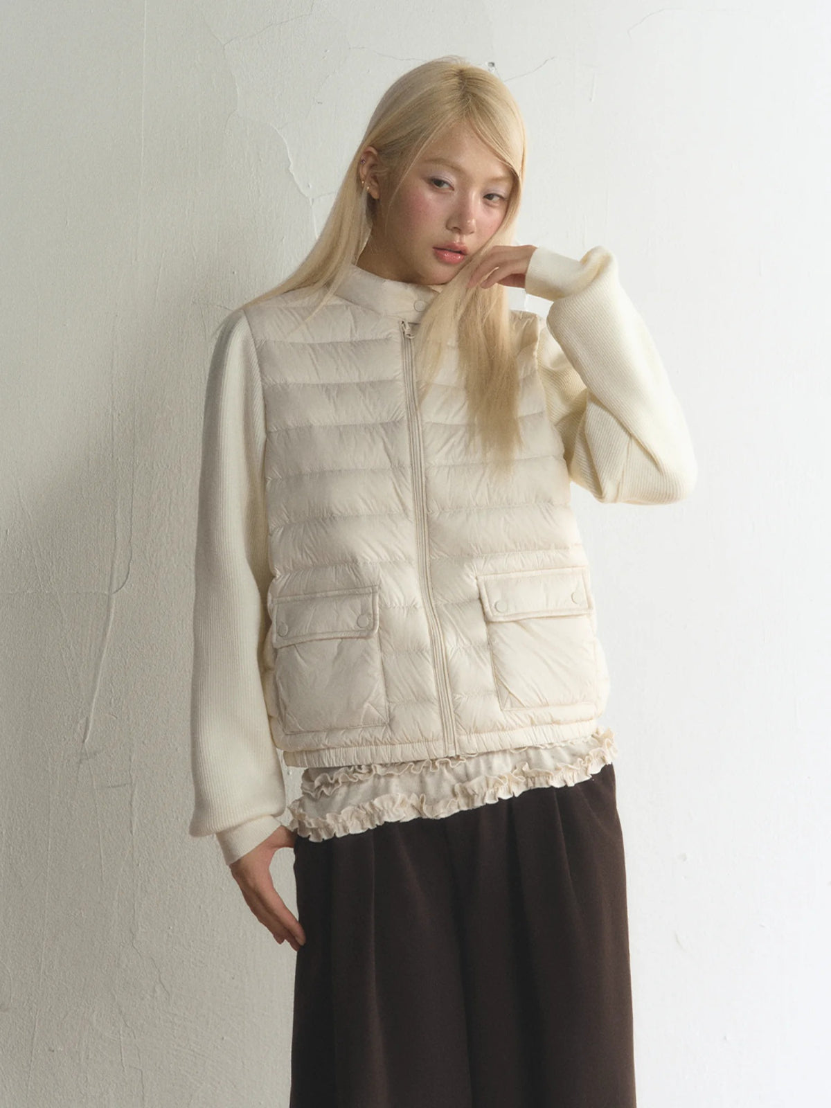 Stand Collar Knit Sleeve Down Jacket